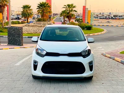 كيا بيكانتو خليجية 🚙 🌟اللون الخارجي : ابيض 💥 🌟اللون الداخلي :رمادي 💥 🌟موديل :2023 💥 🌟ماشية 8