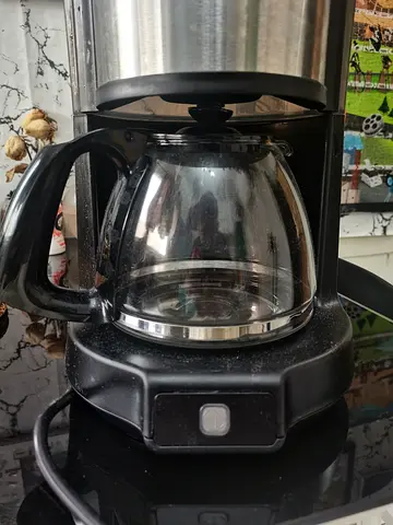 Black & Stainless Steel Coffee Maker (Glass Carafe) - Moulinex (Price negotiable)
