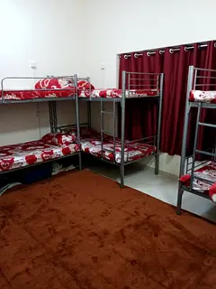 Ladies Bed Space Available in Al Muteena Deira