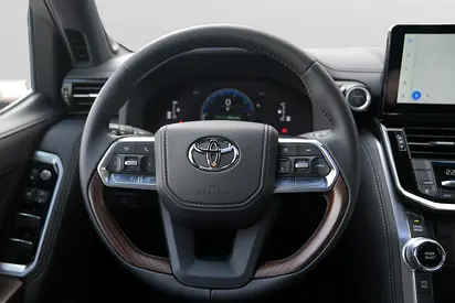 صورة 9 لـ 2026 Toyota LAND CRUISER