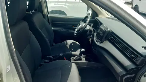 Suzuki Ertiga GL, миниатюра 10