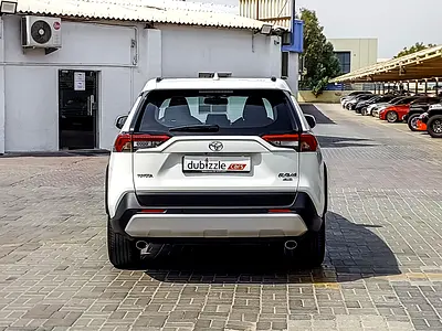 2024 Toyota RAV 4 — фото 7