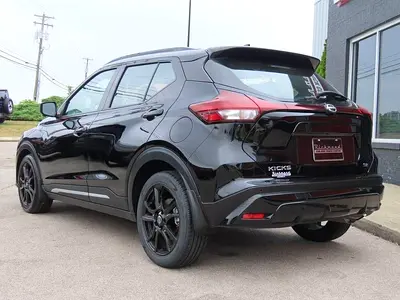 صورة 1 لـ 2023 Nissan KICKS
