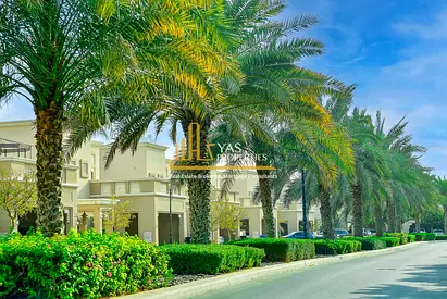 Vacant | Close to Park and Pool