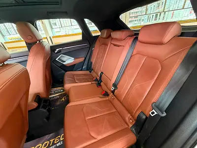 2025 Audi Q3 30 TFSI — zdjęcie 11