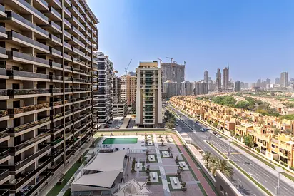 VACANT STUDIO | GOLF VIEW | SPORTS CITY