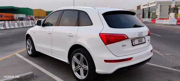 2011 AUDI Q5 photo 3