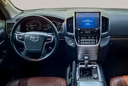 2019 Toyota LAND CRUISER — фото 10