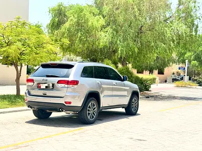 2020 JEEP GRAND CHEROKEE 照片 7