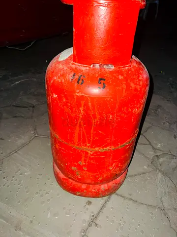 Gas cylinder with stove free delivery half gas