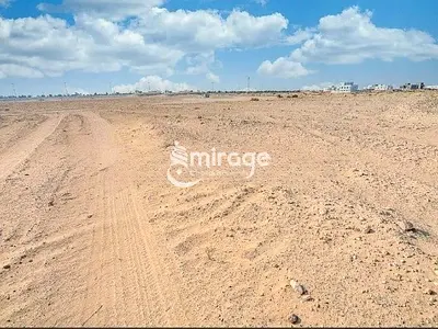 Huge Plot | G+6 | Premium Location | Alreeman