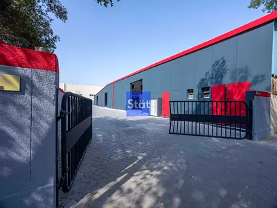 New Premium | Private Plot Entrance | Lots of Parking | Clean Location