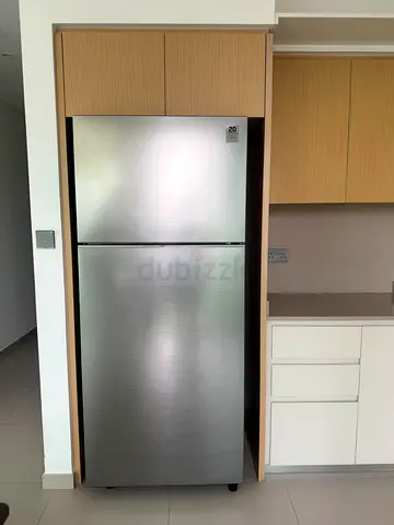 Samsung Top Freezer Refrigerator - 2-Door plus warranty