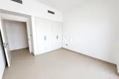 Vacant | 3Bed + Maid | Walk to Pool & Park
