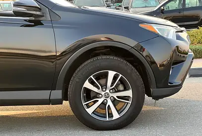 2018 Toyota RAV 4 — фото 13
