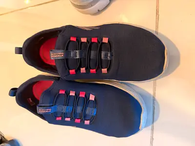 Skechers shoes
