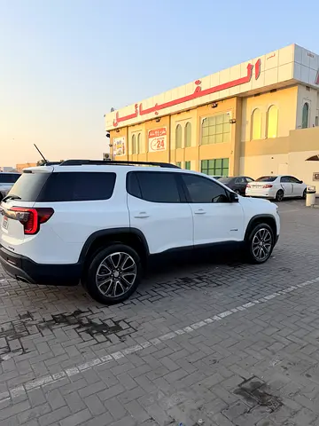2023 GMC ACADIA — фото 12