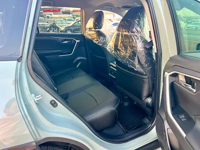 صورة 8 لـ 2021 Toyota RAV 4