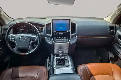 2019 Toyota LAND CRUISER — фото 9