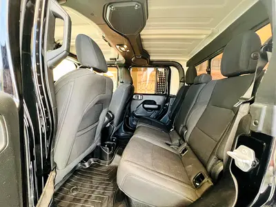 صورة مصغرة 18 لـ 2021 JEEP GLADIATOR