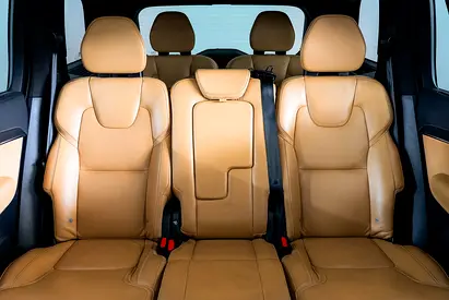 صورة 13 لـ 2023 Volvo XC90