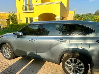 صورة 4 لـ 2022 Toyota HIGHLANDER