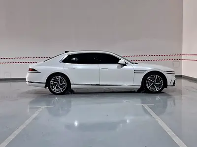 2023 Genesis G90 — фото 4