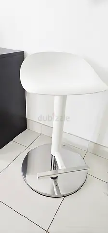 IKEA ADJUSTABLE BAR CHAIR