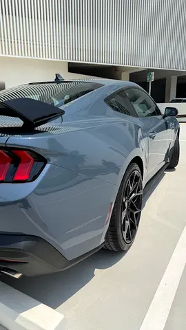 2025 FORD MUSTANG 照片 3