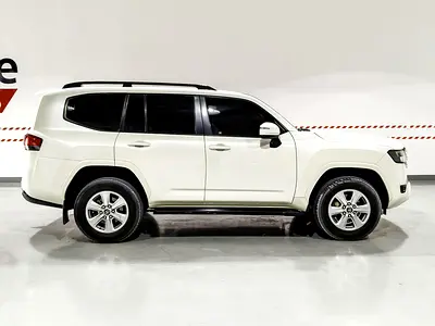 صورة 4 لـ 2022 Toyota LAND CRUISER