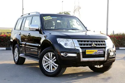 Mitsubishi Pajero 2020 GLS BLACK GCC Excellent Condition