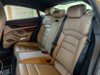 2022 Porsche TAYCAN 缩略图 12