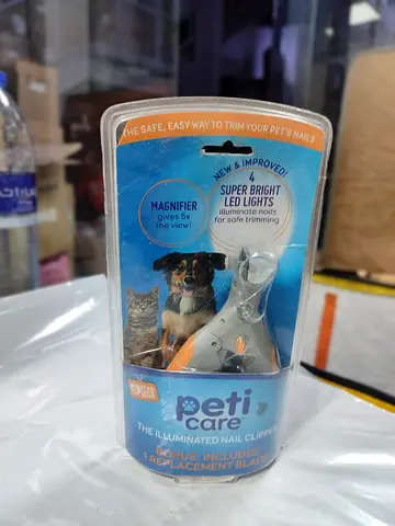 PetiCare Illuminated Nail Clippers with LED + Magnifier (New Open Box)