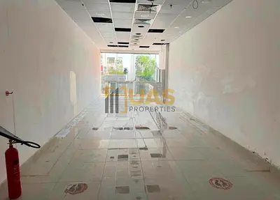 Full Visibility | Great location for Business | Vacant | Multiple Options