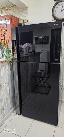 Hitachi Black Inverter