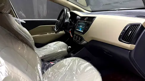 2013 KIA RIO 照片 9