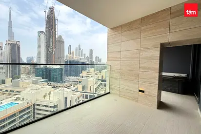 Burj View | High Floor | Luxury | Private Jacuzzi