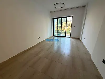 SEMI FURNISHED | PARK VIEW | READY TO MOVE