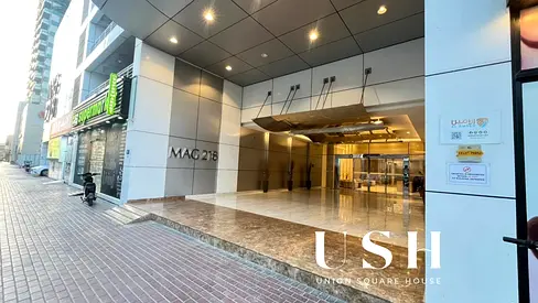 Near Marina Walk & Tram station | Vacant