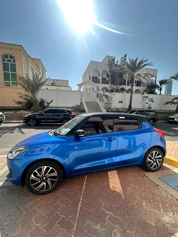 Suzuki Swift GLX 2023 GCC Specs - Low Mileage