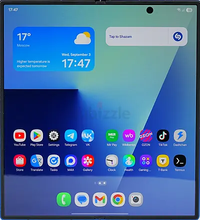 Samsung galaxy z fold 7 blue colour 1TB/16GB TDRA version