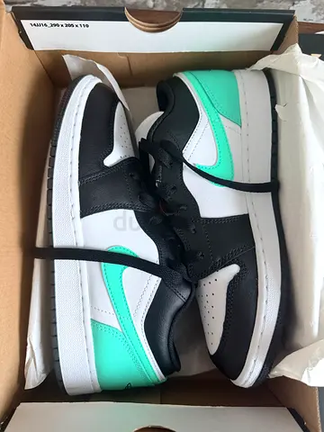 Nike Air Jordan One (EUR 39) Brand New
