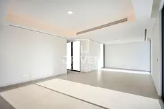 On the Park | Vacant Now | Best Location