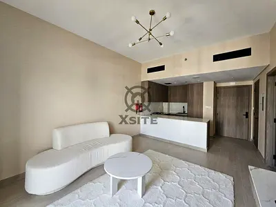 Modern 1 BR |Fully Furnished|On High Floor
