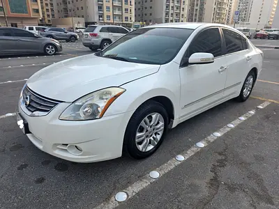2012 Nissan ALTIMA 照片 2