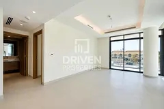 Spacious Terrace | Open Views with Appliances