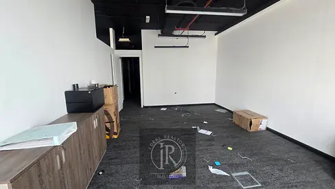 Ready to Move in | Vacant Office Space | Chiller Free