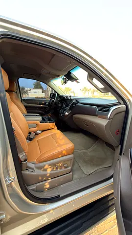2016 Chevrolet SUBURBAN 照片 11
