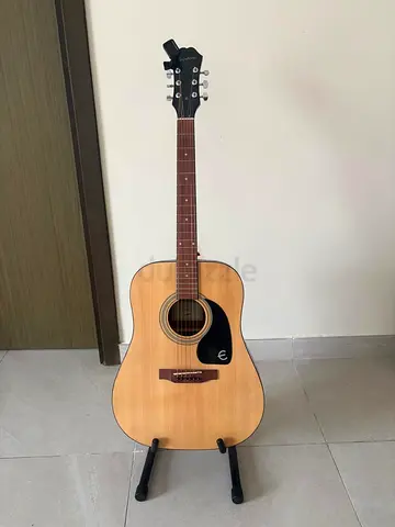 Epiphone DR-100 Acoustic Guitar