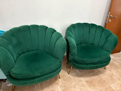 Pair of Green Velvet Shell-Back Lounge Chairs (Set of 2)